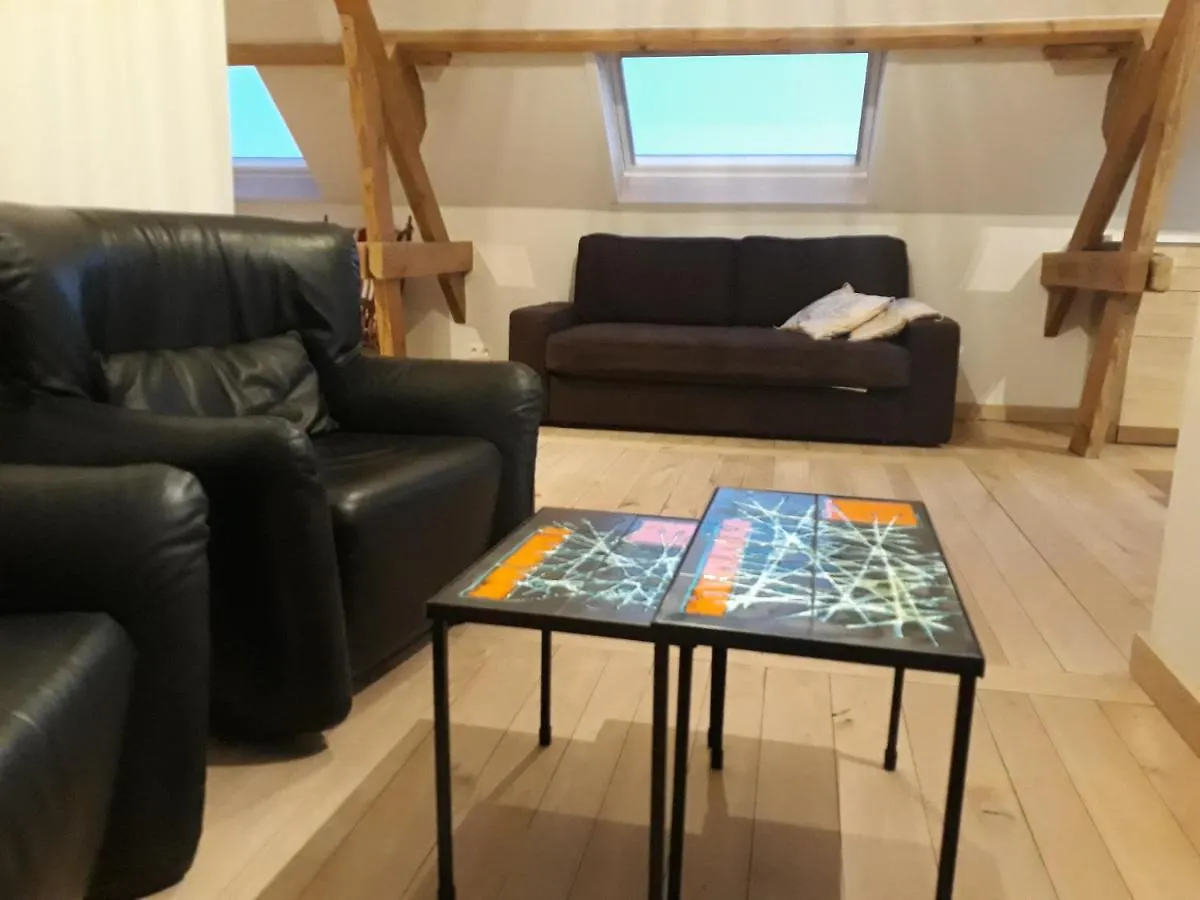Maenhoudthoeve met zwembad en sauna Villa Oudenburg België
