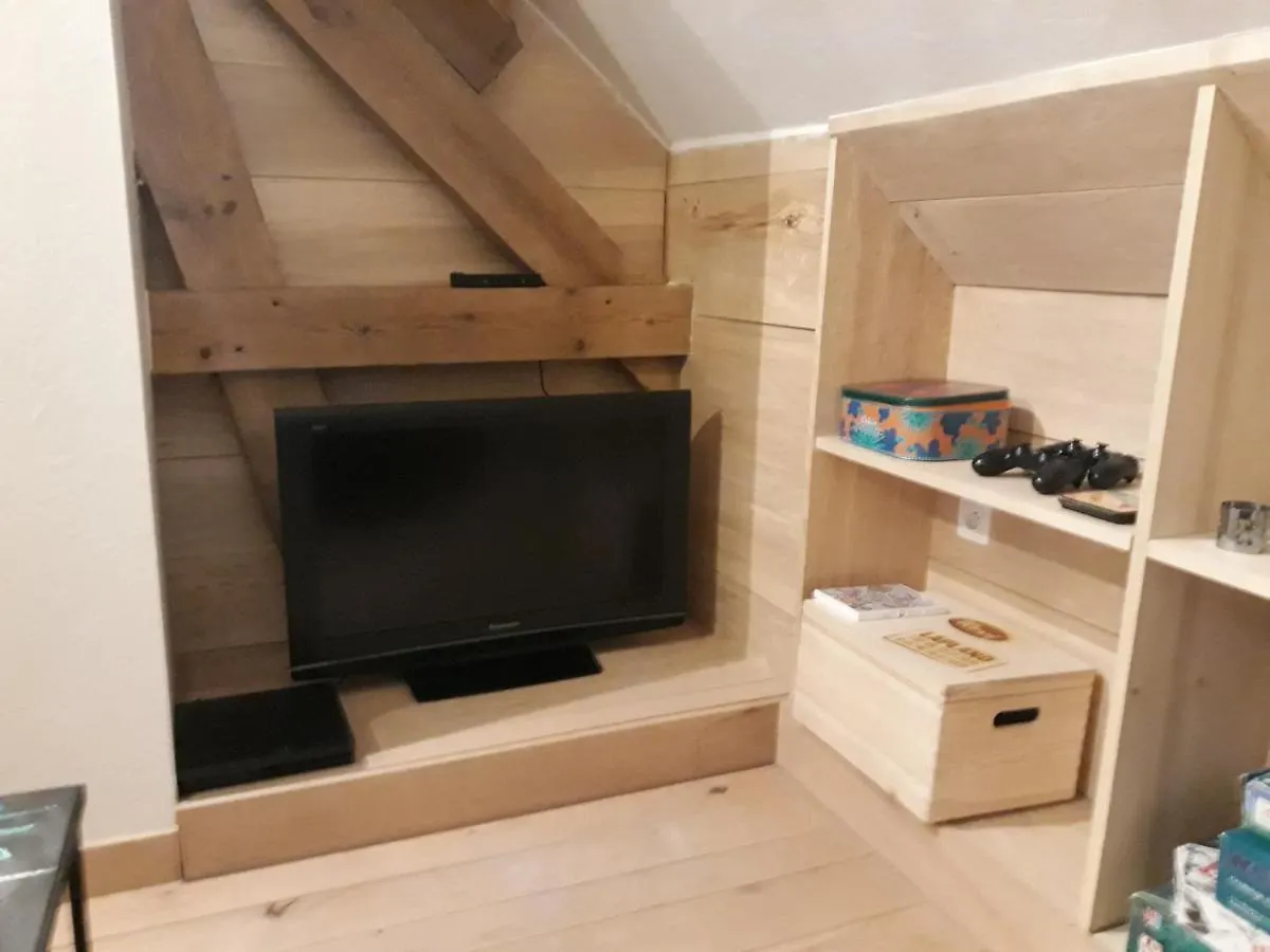 Vakantiehuis Maenhoudthoeve met zwembad en sauna Villa Oudenburg